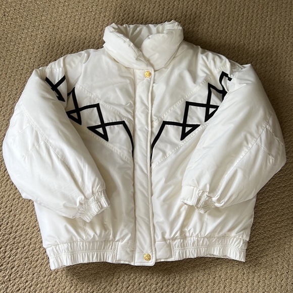 Vintage Jackets & Coats White And Black Vintage Puffer Marshmallow